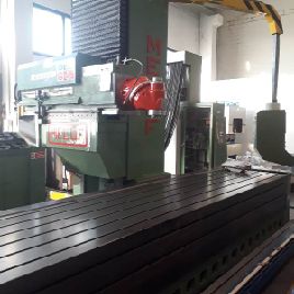 MECOF CS 105 / A TNC 426 Boring Mills