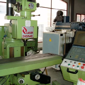 LAGUN III CNC milling machines