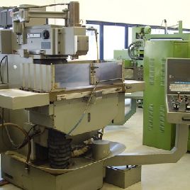 ALCOR 220 CNC milling machines