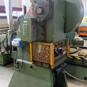 Presses SAN GIACOMO SG 30