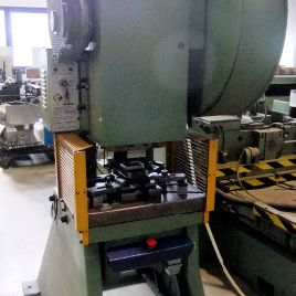 Presses SAN GIACOMO SG 30