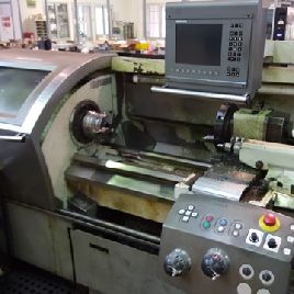 GILDEMEISTER NEF 320 tours CNC