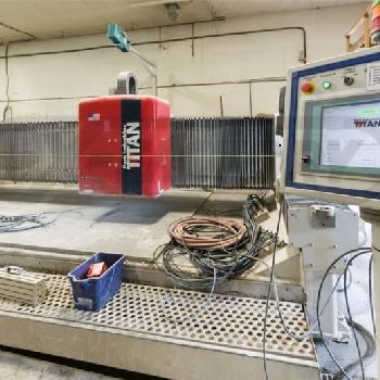 PARK INDUSTRIES TITAN