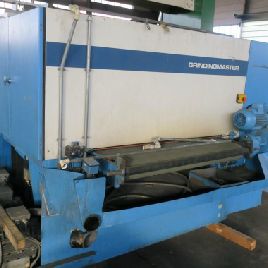 Rectificadora de banda ancha Grindingmaster MCSB / B2-1300N