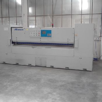 Monguzzi TRM-2L 2600 Guillotine for veneer