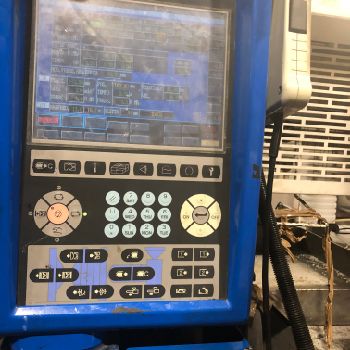 Toyo SI 450 III Injection moulding machine