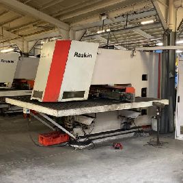 Beyeler Raskin RT 210 / 12 Punching machine