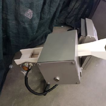 LOMA Mod. SUPERSCAN MICRO - Inclined metal detector used