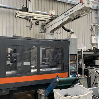 Sandretto MEGA T 4435/610 Injection moulding machine
