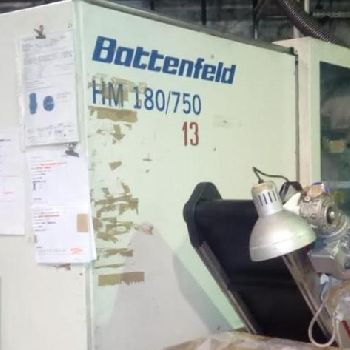 Battenfeld 180 Injection moulding machine