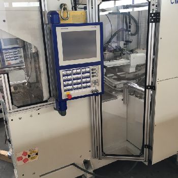 Battenfeld CM 40/130 UNILOG B6S Injection moulding machine