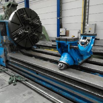 Heyligenstaedt heavy duty lathe