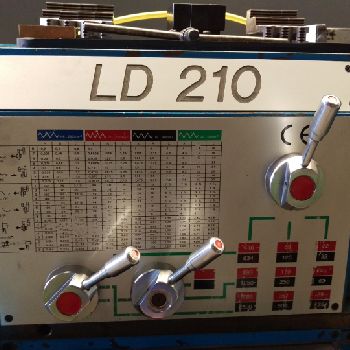 Format LD 210 lathe