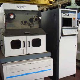 Máquina de electroerosión por hilo ONA Prima E-250 + AWF de segunda mano
