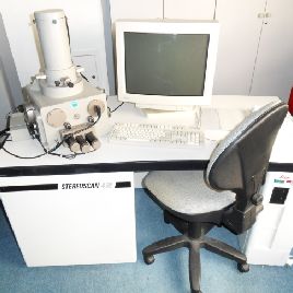 Leica Stereoscan 430 Analytical instrument