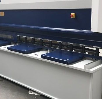 Used MVD iSHEAR B 08-3100 CNC shears