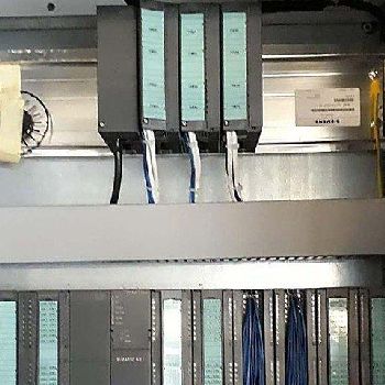 Sipa Genius PTF-A2 Palletizer - palletizing robot