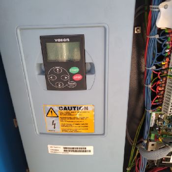 Used Worthington Creyssensac rlr 30v8 Oiled screw compressor