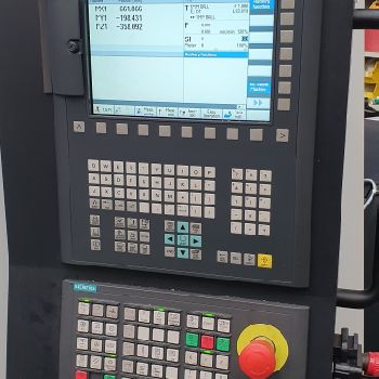 Doosan DNM 6700 Machining center - vertical