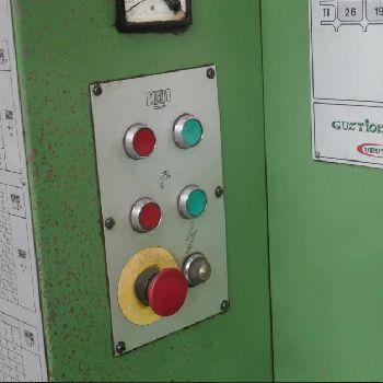 GURUTZPE Super-AT 16-26 heavy duty lathe