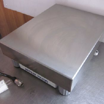 METTLER Mod. X32001L - Weighing platform and balance used