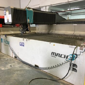 Flow 4020 b waterjet cutting machine