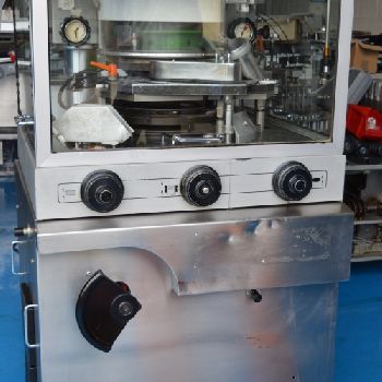 Manesty Unipress 20 Rotary tablet press