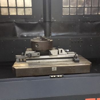 Lk Machinery MT800-P Machining center - vertical