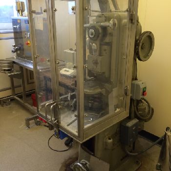 Manesty F3 Single punch tablet press