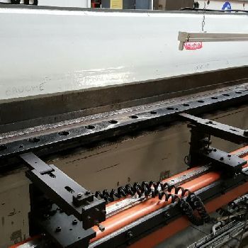 FAVRIN P4H 3002 CN Folding machine