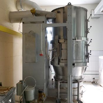 Glatt WSG 120 (1986) Granulating Fluid Bed Dryer Dry