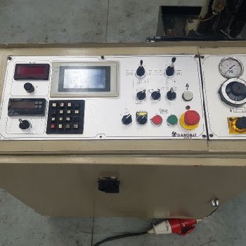 Danobat CP 420 AN band saw for metal