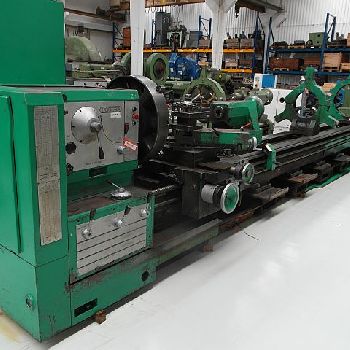 Poreba TPK 90 heavy duty lathe