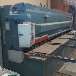 Durma HGM 4006 CNC shears