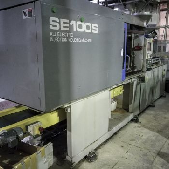 SUMITOMO SE100S Injection moulding machine