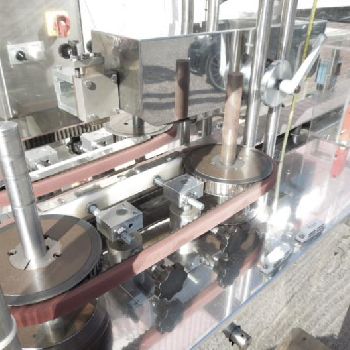 King ISEC 150 Crimping machine - capper - crimping machine