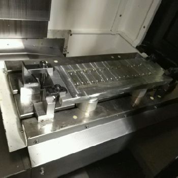 DMTG VDL - 600A cnc vertical milling machine