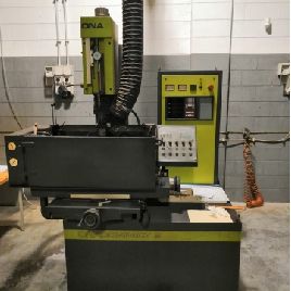Máquina de electroerosión por penetración ONA COMPACT 2 de segunda mano
