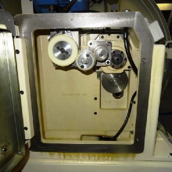 Strausak HS 35 Cnc gear hobbing machine
