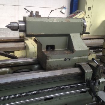 Tacchi HS1000 heavy duty lathe