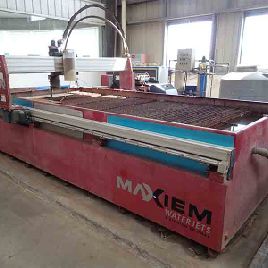 Omax MAXIEM 1530 waterjet cutting machine