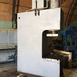 Hydraulic press ZEULENRODA PYE 100 S/1M
