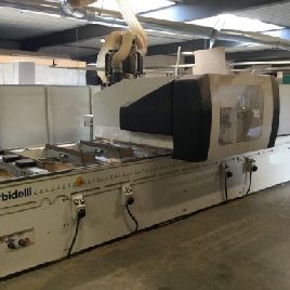 Morbidelli UNIVERSAL 4415 TV fa CNC megmunkáló központ