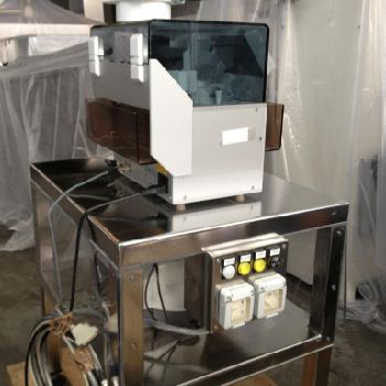 KRAEMER ELEKTRONIK Mod. CIW - TABLET WEIGHING SYSTEM
