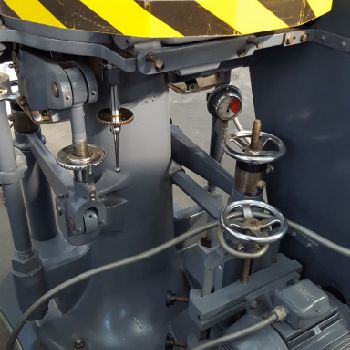 Manesty BB3B Rotary tablet press