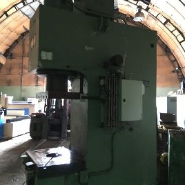 Hydraulic press ZEULENRODA PYE 160 S/1M