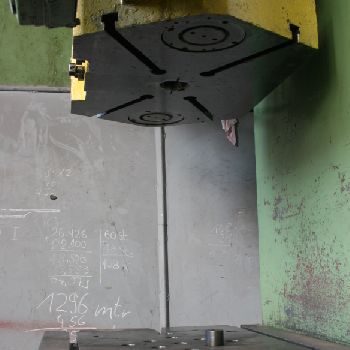 Müller CAZ 200 Hydraulic 200 t Press