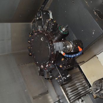 Hyundai Wia L150SY vertical turret lathe with cnc