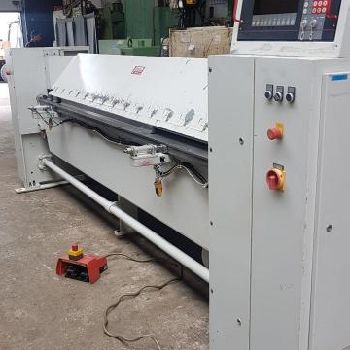 Schröder MAK II 3020/2,5 Plate rolling machine