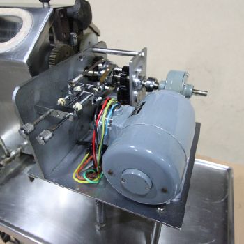 Benz laboratory jigger